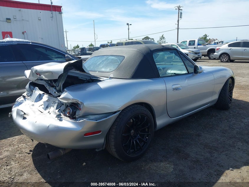 2004 Mazda Mx-5 Miata Ls VIN: JM1NB353440400024 Lot: 39574808
