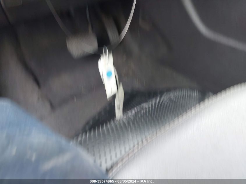 2014 Ford Focus Titanium VIN: 1FADP3J21EL316355 Lot: 39574865