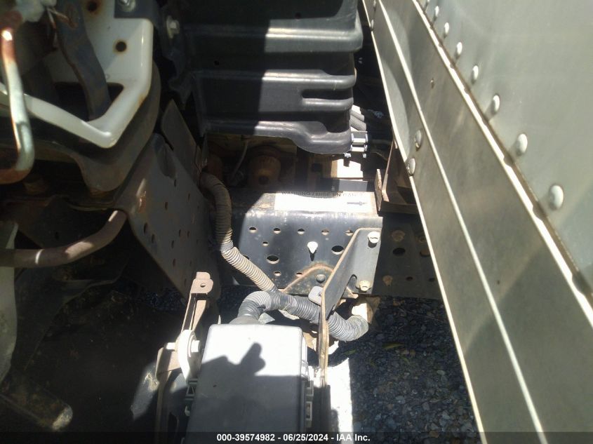 2014 Isuzu Npr Gas Reg VIN: 54DB4W1B6ES801667 Lot: 39574982