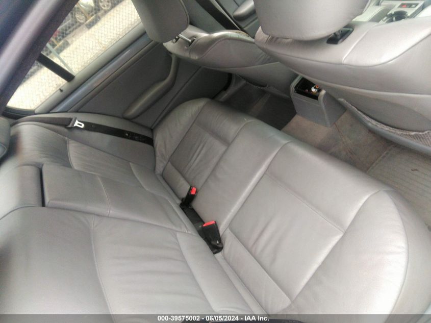 2000 BMW 323I VIN: WBAAM3349YKC71762 Lot: 39575002