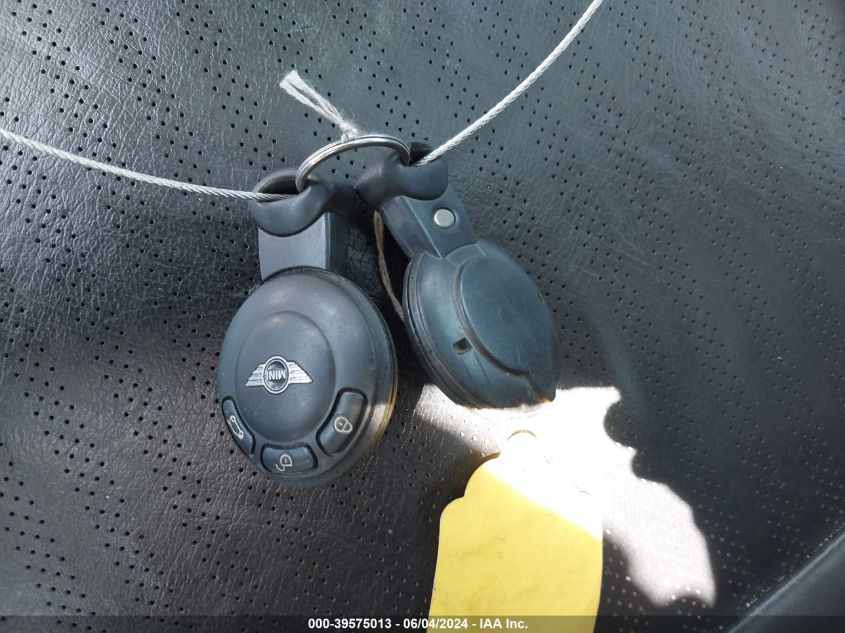 2009 Mini Cooper S VIN: WMWMF73539TW87693 Lot: 39575013