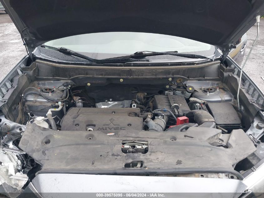 2017 Mitsubishi Outlander Sport 2.0 Le VIN: JA4AP3AU5HZ043706 Lot: 39575095