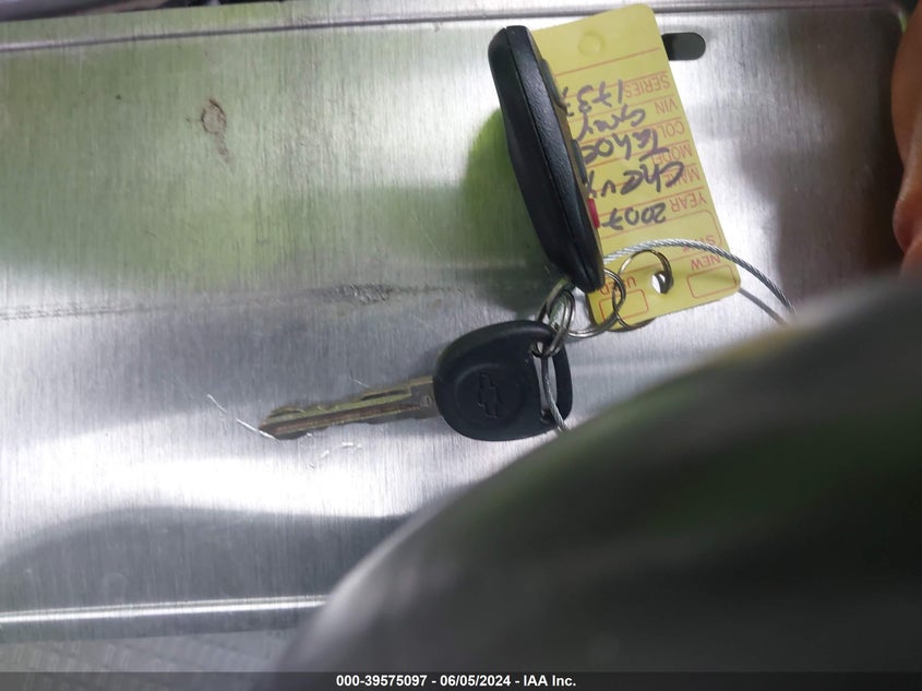 2007 Chevrolet Tahoe Lt VIN: 1GNFC13J87J121737 Lot: 39575097