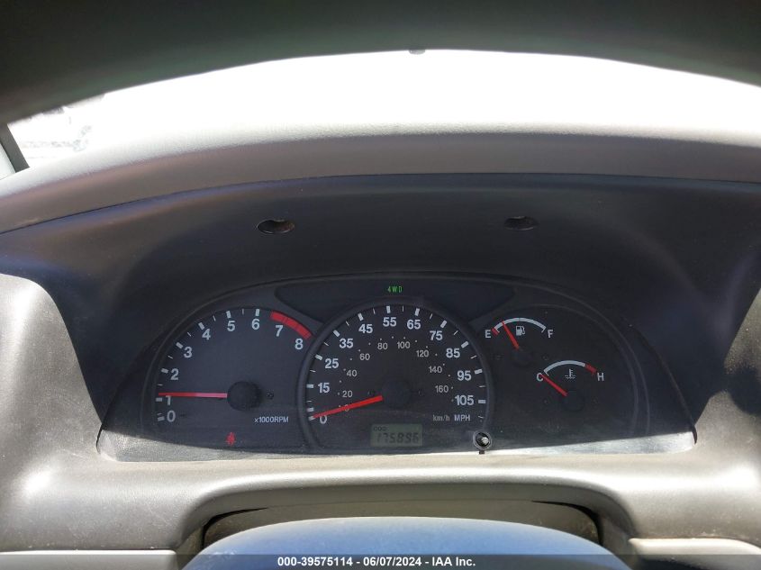 2001 Chevrolet Tracker Hard Top Base VIN: 2CNBJ13C916959807 Lot: 39575114