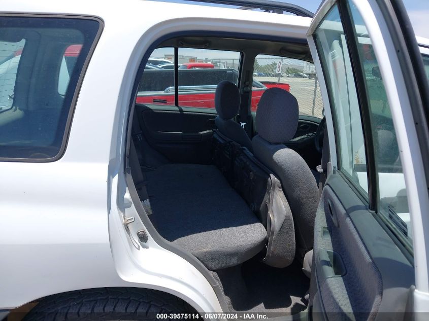 2001 Chevrolet Tracker Hard Top Base VIN: 2CNBJ13C916959807 Lot: 39575114