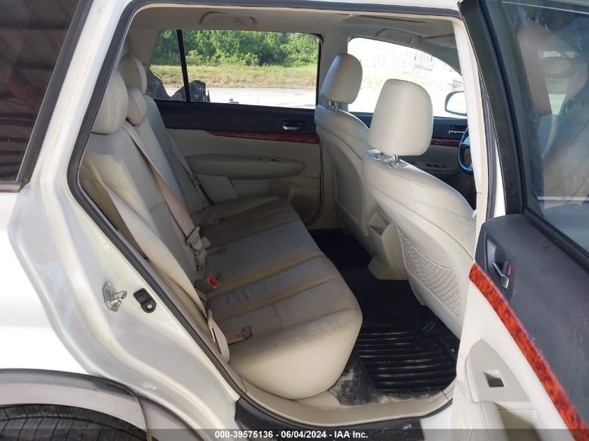 2011 Subaru Outback 2.5I Limited VIN: 4S4BRCLCXB3399101 Lot: 39575136