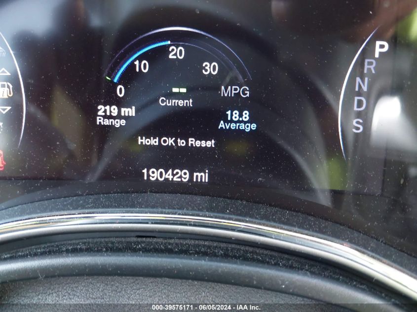 2015 Jeep Grand Cherokee Limited VIN: 1C4RJFBG6FC700260 Lot: 39575171