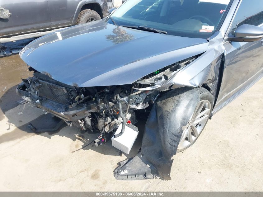 2017 Volkswagen Passat 1.8T R-Line VIN: 1VWDT7A36HC075402 Lot: 39575198