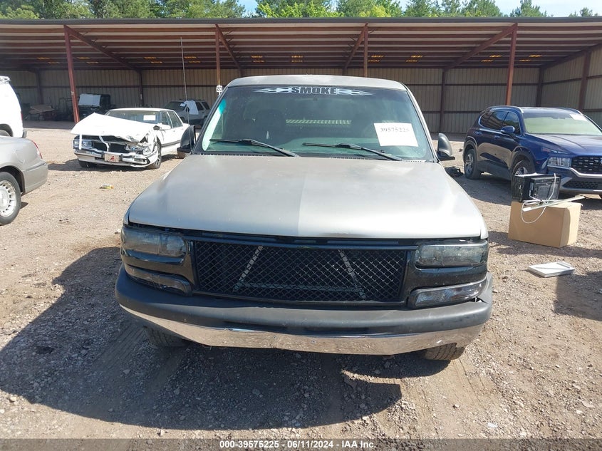 2002 Chevrolet Silverado 1500 Commercial VIN: 1GCEC14W62Z182741 Lot: 39575225