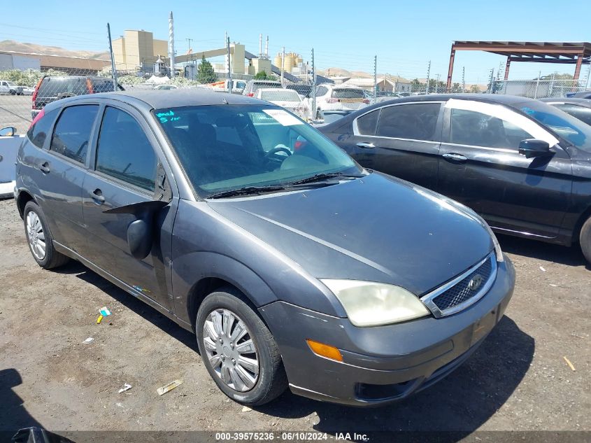 2005 Ford Focus Zx5 VIN: 3FAFP37N95R161100 Lot: 39575236