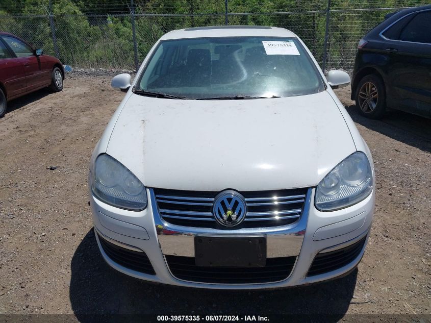 2010 Volkswagen Jetta Se VIN: 3VWRX7AJ8AM022116 Lot: 39575335