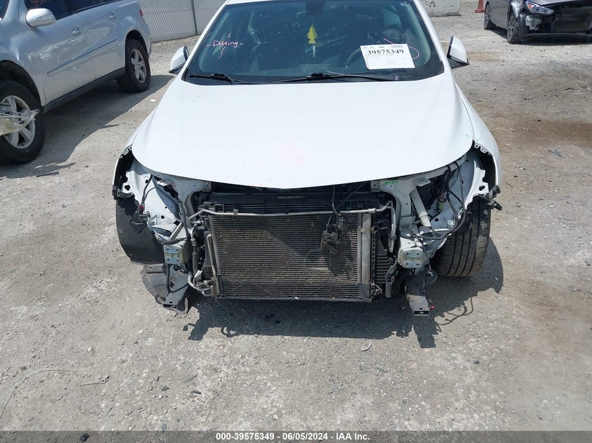 2019 Chevrolet Malibu Lt VIN: 1G1ZD5ST5KF139890 Lot: 39575349