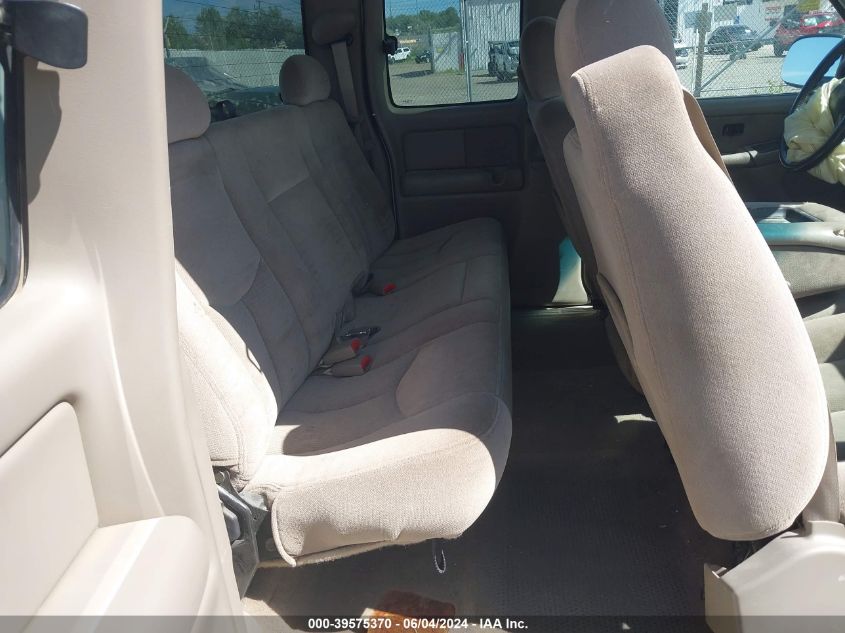 2003 GMC Sierra 2500Hd Sle VIN: 1GTHK29U53E121161 Lot: 39575370