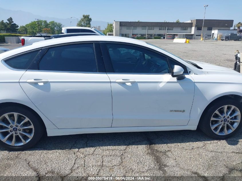 2017 Ford Fusion Hybrid Se VIN: 3FA6P0LUXHR344618 Lot: 39575419