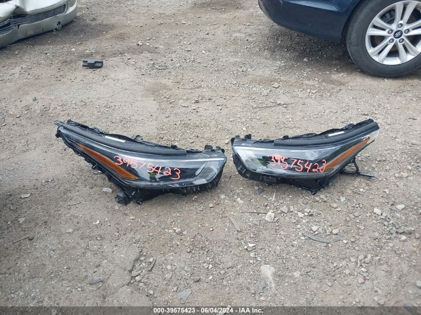 2021 Toyota Highlander Le VIN: 5TDZZRAH2MS065814 Lot: 39575423