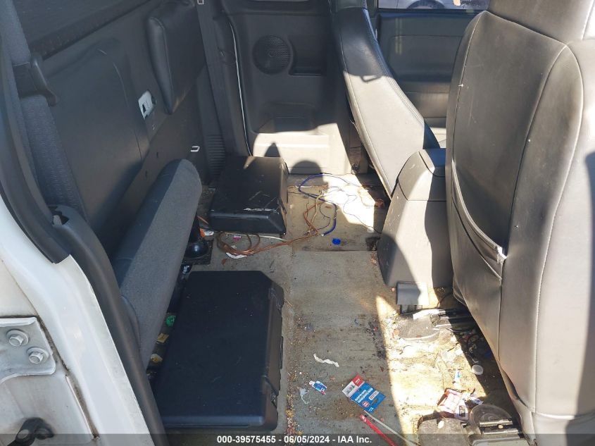 2005 GMC Canyon Sle VIN: 1GTDS196458289000 Lot: 39575455