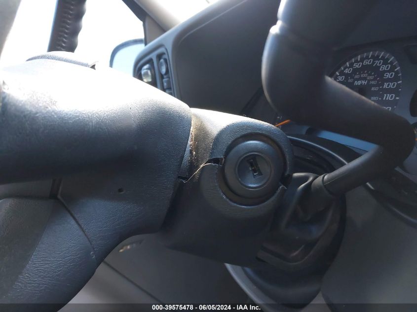 2003 Chevrolet Tahoe Lt VIN: 1GNEK13Z43J328463 Lot: 39575478