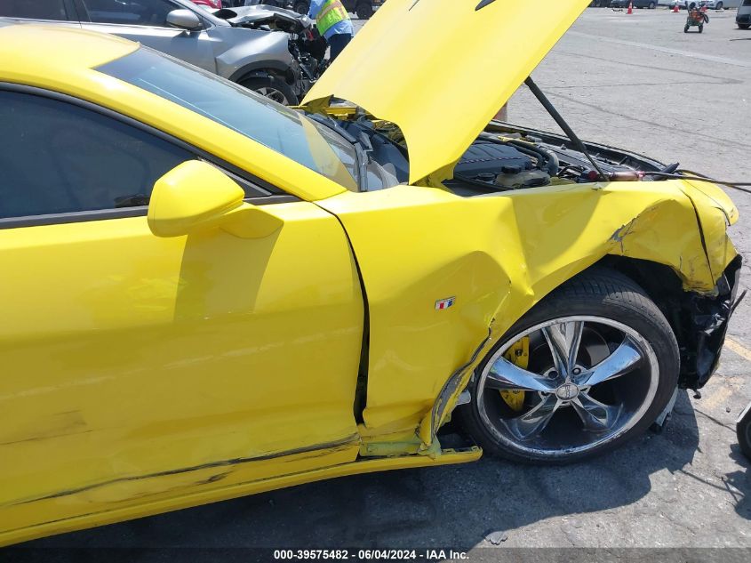 2017 Chevrolet Camaro 1Ss VIN: 1G1FF1R73H0186717 Lot: 39575482