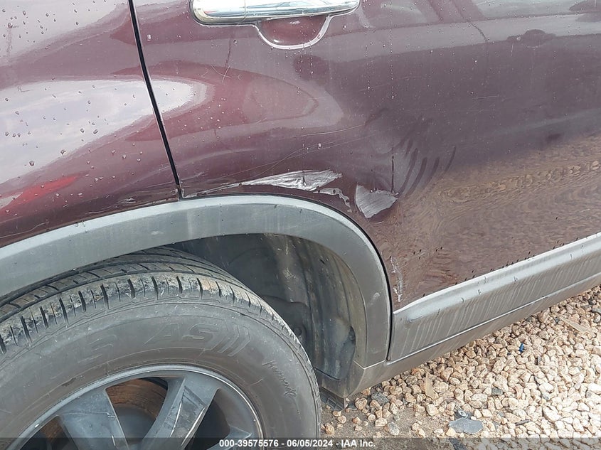 2011 Kia Sorento Lx VIN: 5XYKT3A17BG039013 Lot: 39575576