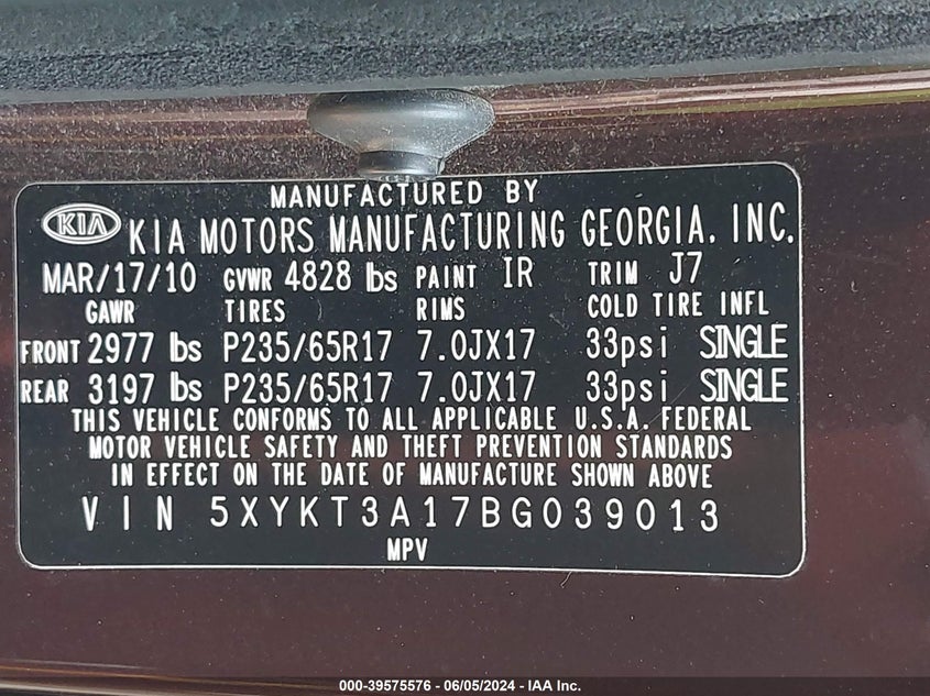 2011 Kia Sorento Lx VIN: 5XYKT3A17BG039013 Lot: 39575576