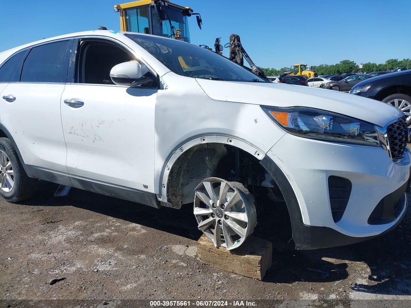 2019 Kia Sorento 2.4L Lx VIN: 5XYPGDA30KG461206 Lot: 39575661