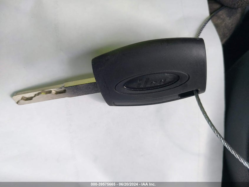 2017 Ford Escape S VIN: 1FMCU0F71HUB45859 Lot: 39575665