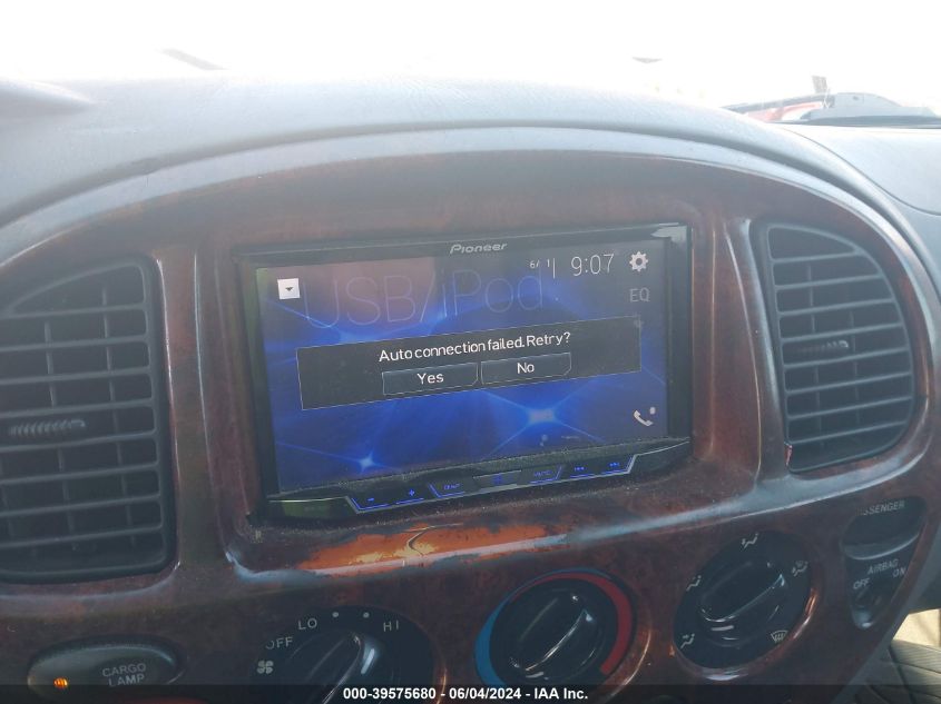 2000 Toyota Tundra Ltd V8 VIN: 5TBRT3816YS087675 Lot: 39575680