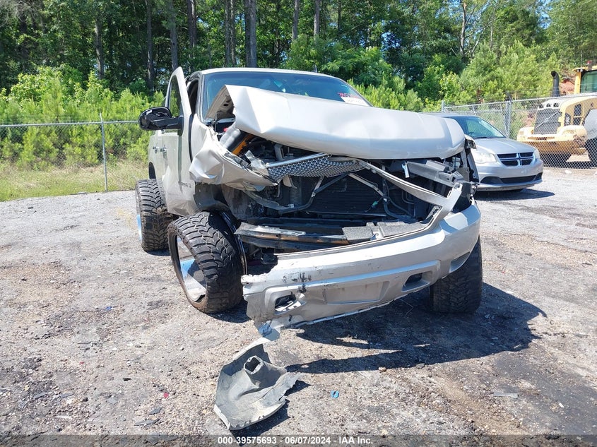 2007 Chevrolet Tahoe Ls VIN: 1GNFC13C77R300578 Lot: 39575693