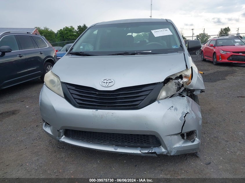 2014 Toyota Sienna VIN: 5TDZK3DC9ES407231 Lot: 39575730