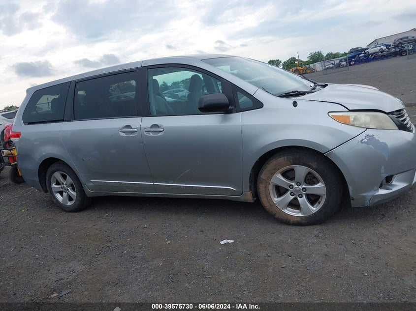 2014 Toyota Sienna VIN: 5TDZK3DC9ES407231 Lot: 39575730