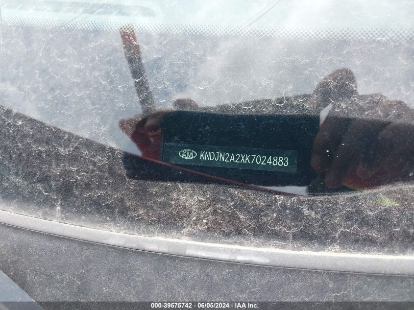 2019 Kia Soul VIN: KNDJN2A2XK7024883 Lot: 39575742
