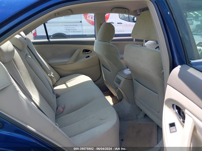 2008 Toyota Camry VIN: 4T1BE46K88U245560 Lot: 39575802