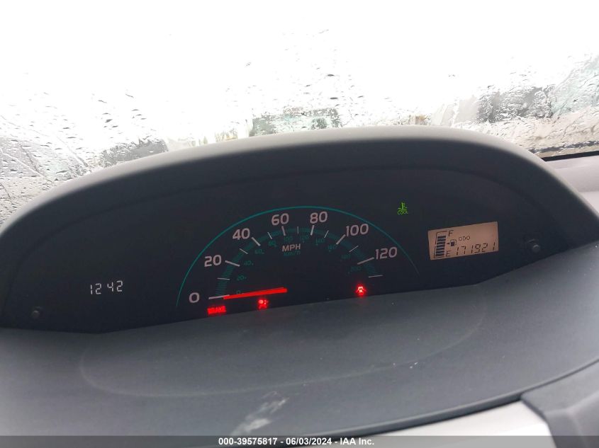 2007 Toyota Yaris VIN: JTDJT923175137498 Lot: 39575817