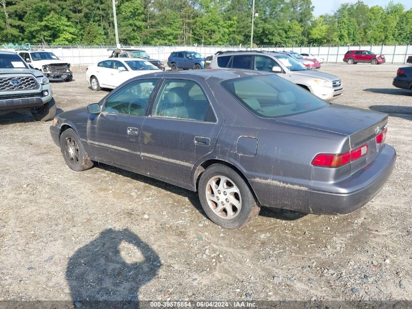 1998 Toyota Camry Xle V6 VIN: 4T1BF28K0WU052749 Lot: 39575854