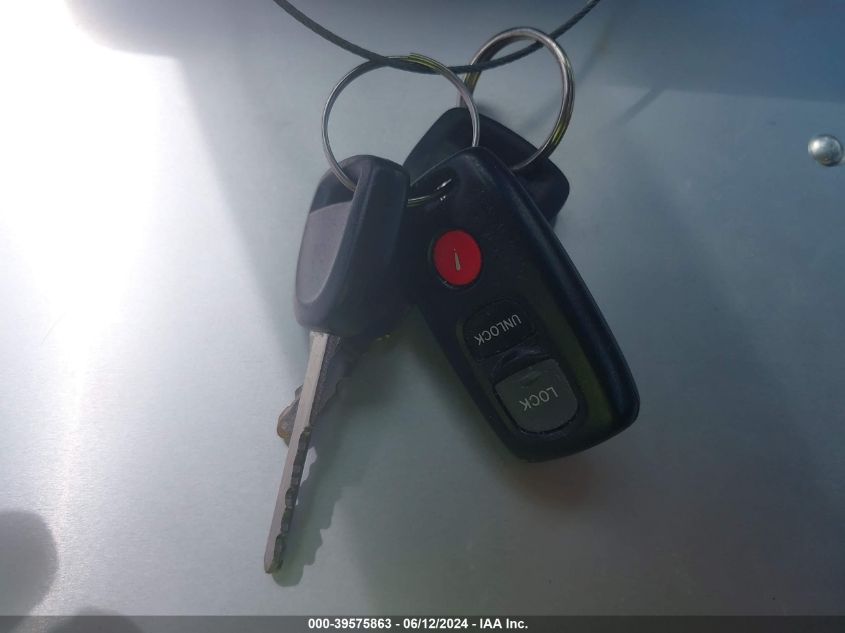 2007 Mazda Mazda3 I VIN: JM1BK32F271661250 Lot: 39575863