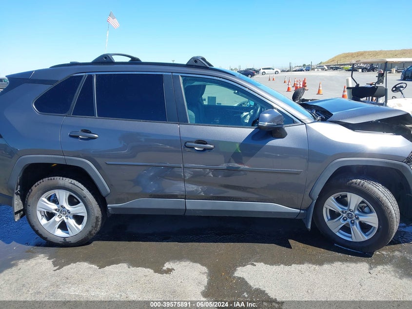 VIN 2T3W1RFV7LW082291 2020 TOYOTA RAV4 XLE