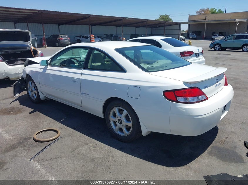 2001 Toyota Camry Solara Se V6 VIN: 2T1CF28P31C520421 Lot: 39575927