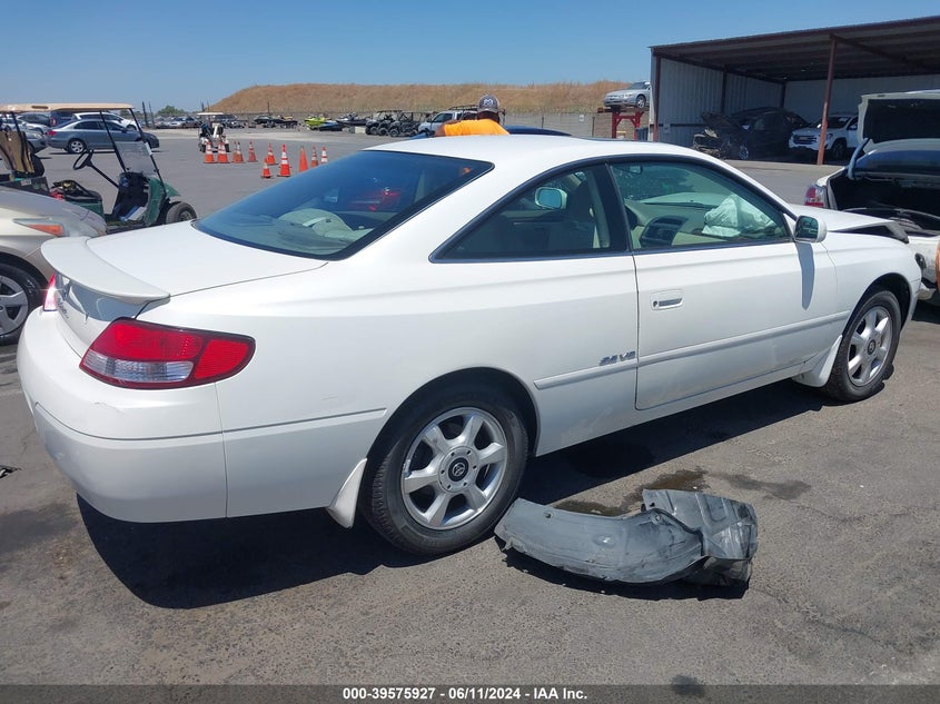 2001 Toyota Camry Solara Se V6 VIN: 2T1CF28P31C520421 Lot: 39575927