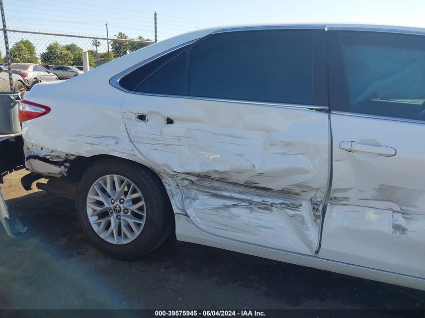 2016 Toyota Camry Le VIN: 4T1BF1FK9GU245321 Lot: 39575945