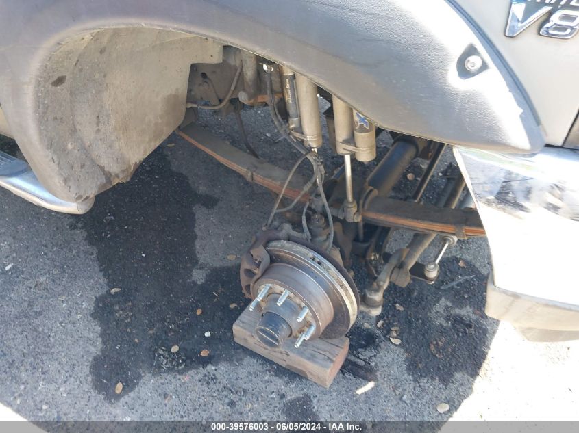 2002 Ford F-250 Lariat/Xl/Xlt VIN: 1FTNW21L92EB33855 Lot: 39576003