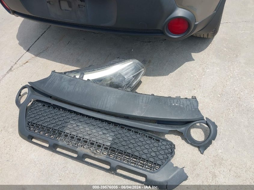 2016 Kia Soul VIN: KNDJN2A21G7246008 Lot: 39576005