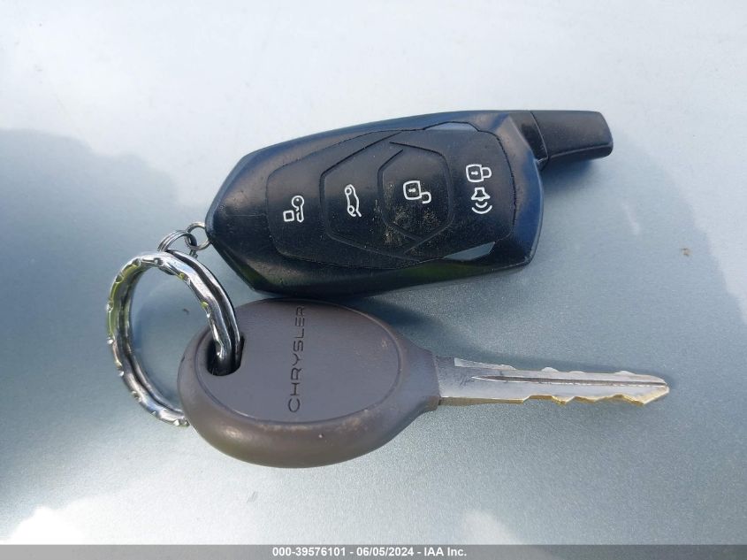 2004 Chrysler 300M VIN: 2C3HE66G64H681220 Lot: 39576101