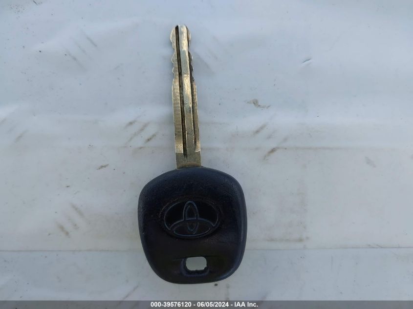 2008 Toyota Corolla S VIN: 1NXBR30E88Z025742 Lot: 39576120