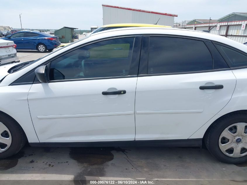 2017 Ford Focus S VIN: 1FADP3E23HL283826 Lot: 39576122