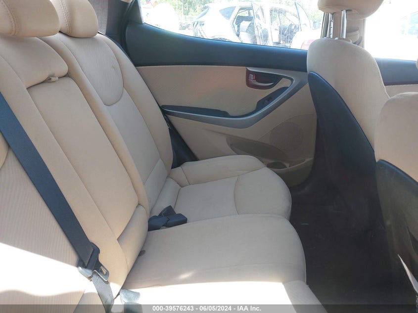 2013 Hyundai Elantra Gls VIN: 5NPDH4AE2DH379555 Lot: 39576243