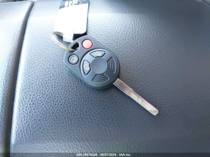 2018 Ford Focus Se VIN: 1FADP3F28JL251491 Lot: 39576248