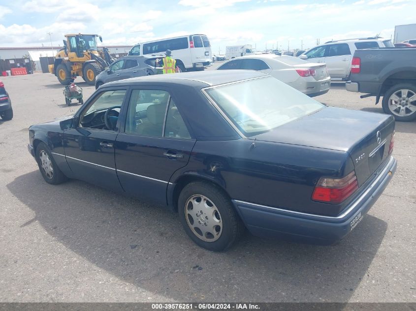 1994 Mercedes-Benz E 420 VIN: WDBEA34E1RC033609 Lot: 39576251