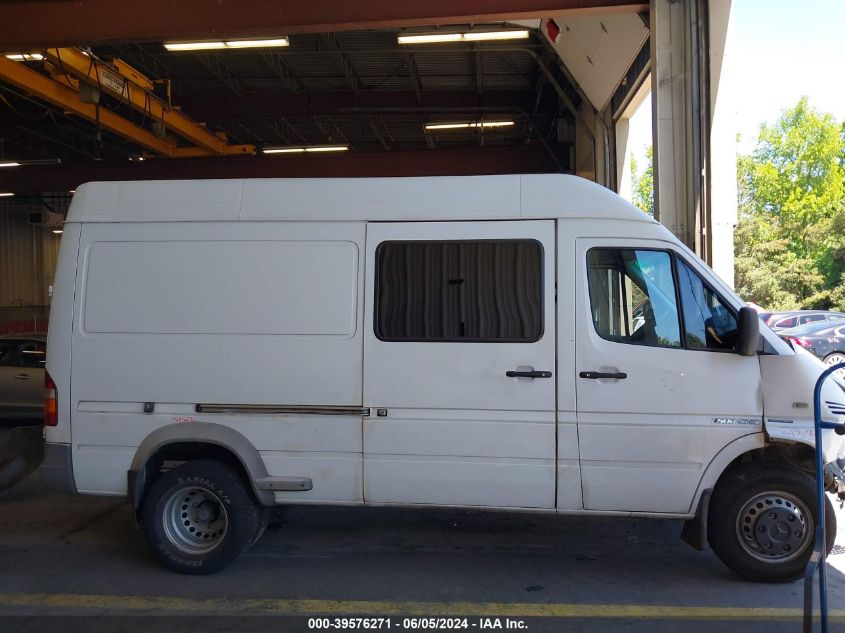 2003 Dodge Sprinter Van 3500 VIN: WD2YD442235482728 Lot: 39576271