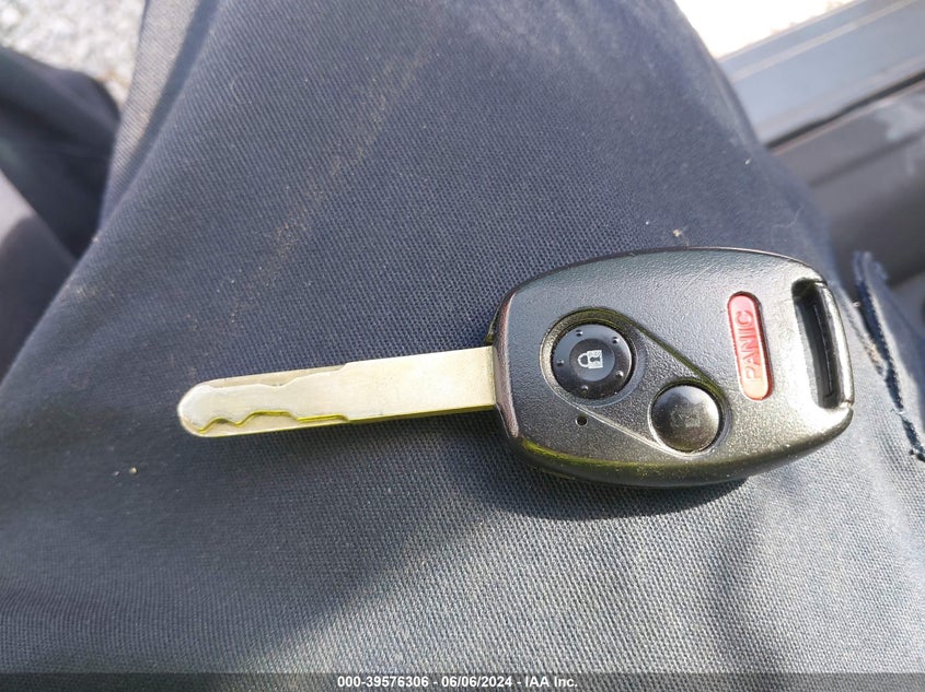 2008 Honda Civic Lx VIN: 2HGFG12678H574942 Lot: 39576306