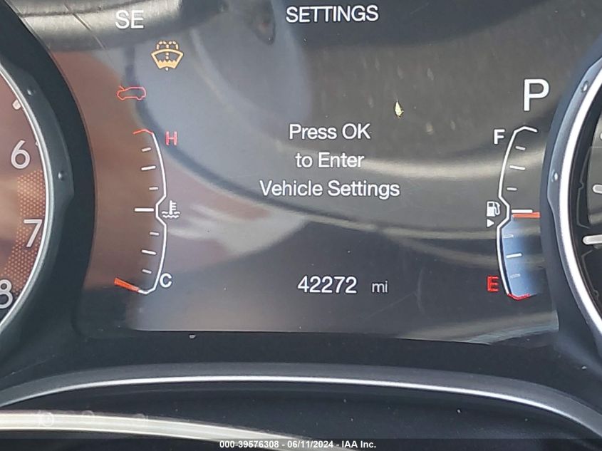 2019 Jeep Compass Limited 4X4 VIN: 3C4NJDCB7KT741503 Lot: 39576308